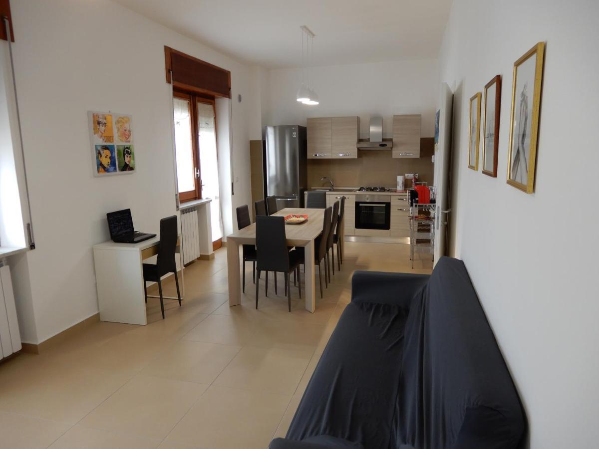 Caserta Royale Apartment Екстер'єр фото