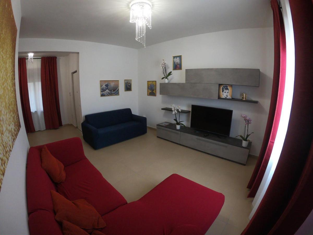 Caserta Royale Apartment Екстер'єр фото