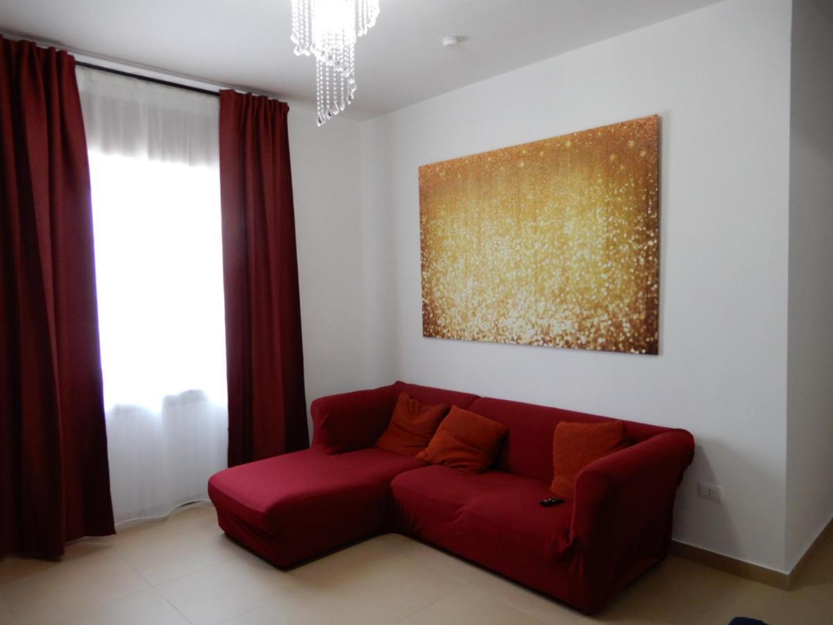 Caserta Royale Apartment Екстер'єр фото