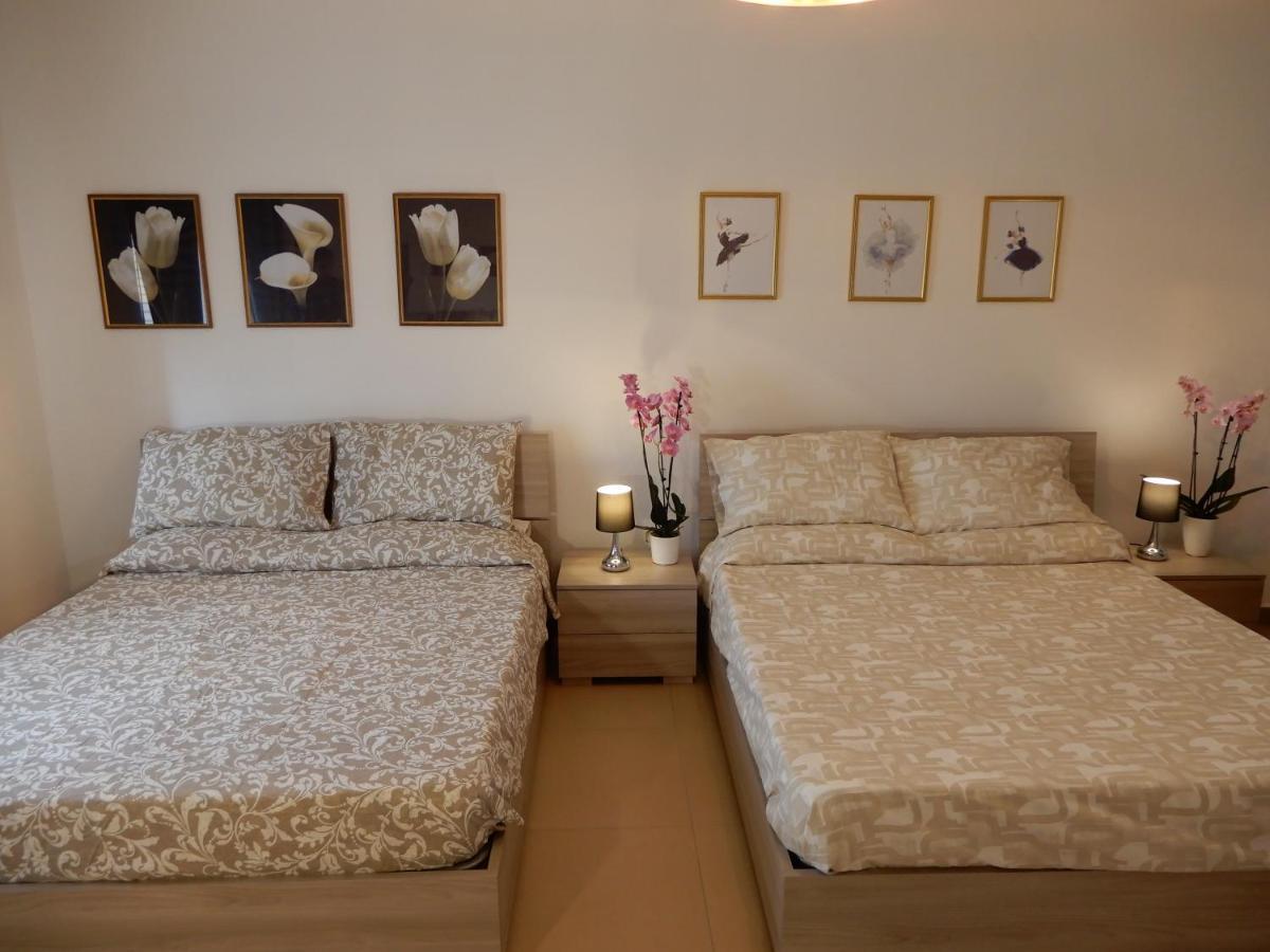 Caserta Royale Apartment Екстер'єр фото