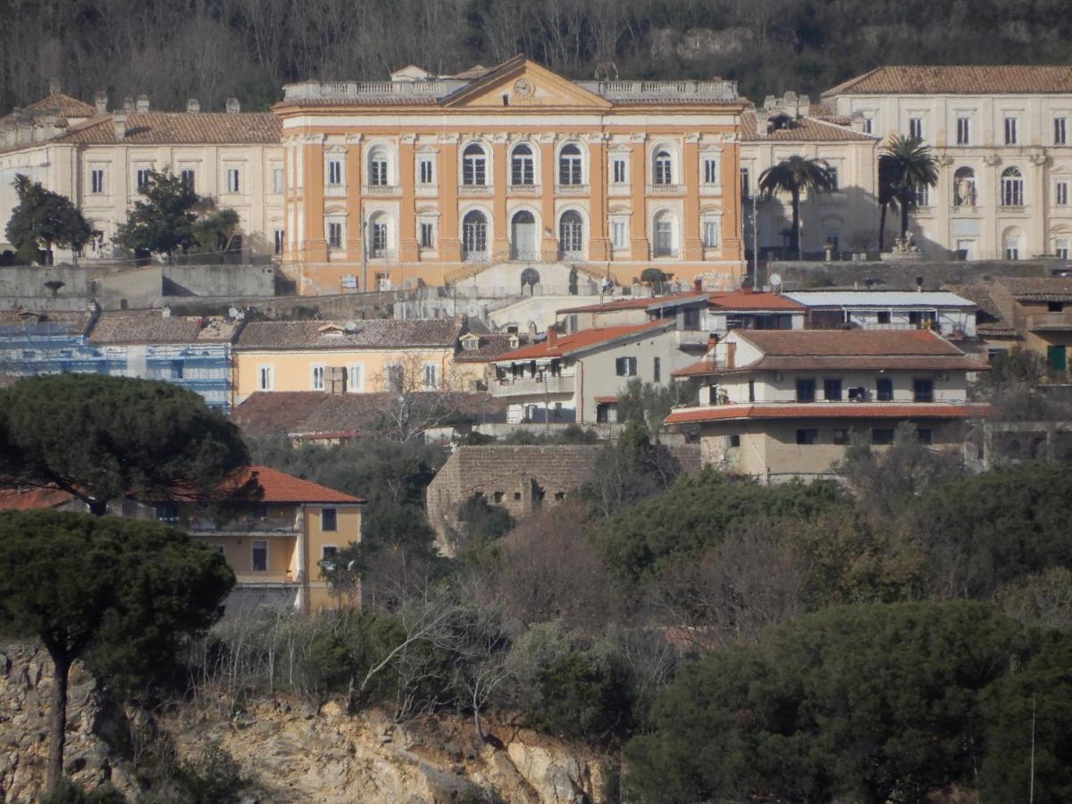 Caserta Royale Apartment Екстер'єр фото