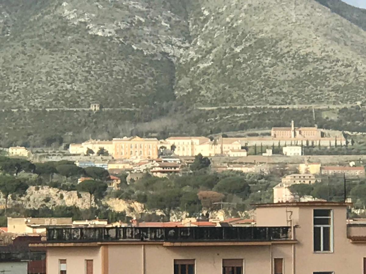 Caserta Royale Apartment Екстер'єр фото