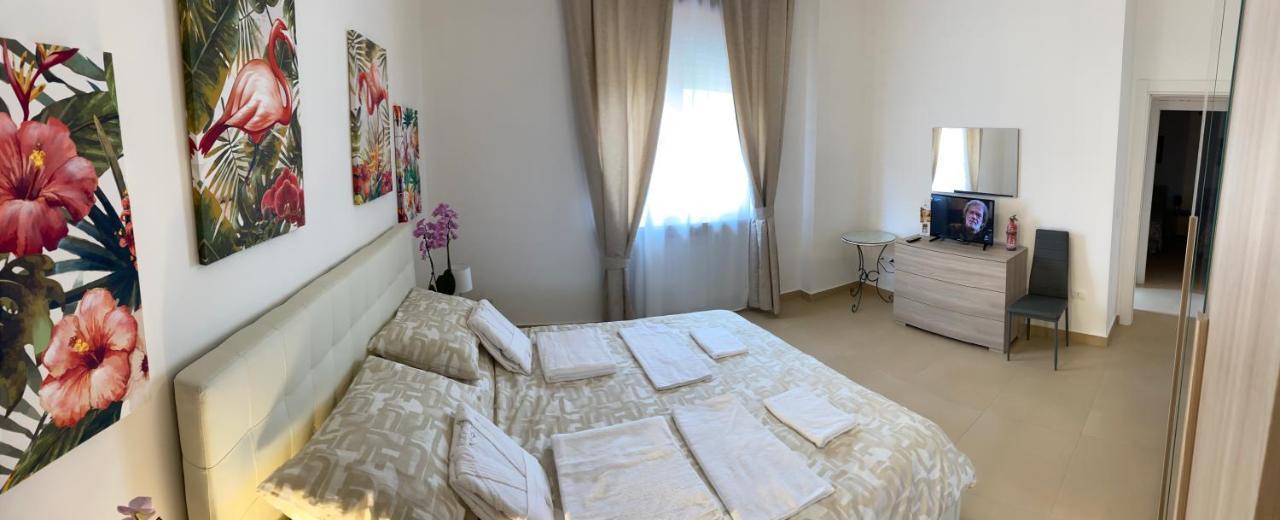 Caserta Royale Apartment Екстер'єр фото