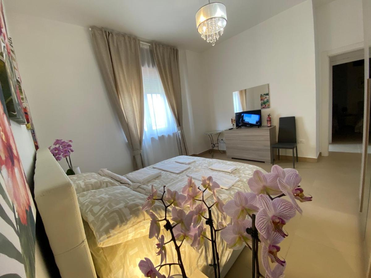 Caserta Royale Apartment Екстер'єр фото