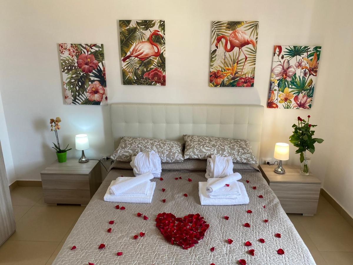 Caserta Royale Apartment Екстер'єр фото